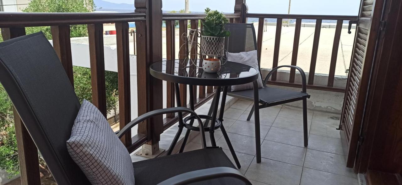Villa Evgenia Ierissos Eksteriør billede